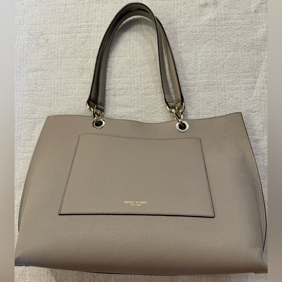 Henri Bendel Tote - Picture 7 of 9